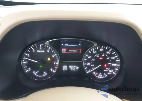 2013 Nissan Pathfinder Platinum z USA, uszkodzony, nr VIN 5N1AR2MN0DC658848